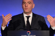【悲報】長嶋一茂、サッカーW杯チケット高騰で怒り「FIFAの会長のつるっぱげ、嫌いなんだよ」「どうしようもないね、あの禿ちゃびん」