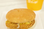 【悲報】マクドナルドの人気バーガー１位、チキンクリスプに
