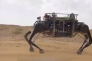 中国「世界最大の四足動物型バイオニックロボを製造したぞ！」→「どう見てもアメリカのパクリで10年は遅れている」