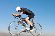 ロードバイク乗り「はぁはぁ…なんとかして10g削ったぞ…」