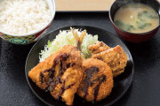 【画像】かつやの赤辛カツ丼←こいつがなんJであまり人気がない理由