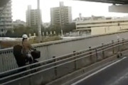 【動画】通り魔。名古屋に自転車突き飛ばし男が現れる。
