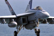 今年こそ実現するか？ 米海軍が再びF/A-18E/Fの新規調達中止を提案
