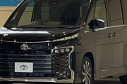 なぜトヨタ「ノアヴォク」ひとり勝ち？ 「Mサイズミニバン」各社ほぼ同時期に全面刷新も「圧倒的1位」の理由は？