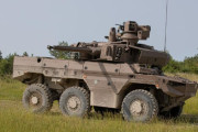 フランス陸軍第1ライフル連隊がジャグア装甲偵察戦闘車を使った初演習を実施！