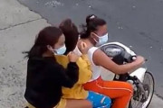 【動画】女さん三人がノーヘルでバイクに乗った結果ｗｗｗｗｗｗｗｗｗ