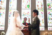 海外「日本では、キリスト教徒じゃないのにキリスト教式で結婚するカップルが大半らしい！」海外の反応