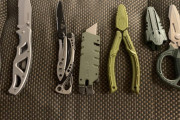 【画像】我が家のナイフ、ツールを晒すｗｗｗｗ