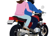 平日の昼間にバイクの後ろに女乗せてる大学生←コイツ