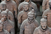 古代中国の戦争って10万対10万とかごろごろ出てくるけど、かなり水増ししてるってマジ？