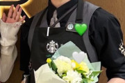 スタバ店員「4年働いた職場を卒業しました！」ﾊﾟｼｬｯ→この写真自体が〇〇だとしぶっ叩かれてしまう・・・