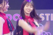 【乃木坂46】齋藤飛鳥×鈴木絢音 今日のハイライトだと思った.gif