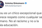 【朗報】グリーズマンはアンスファティが差別にあった時は人種差別に反対していた模様ｗｗｗ