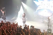 【神動画】「神が与えた演出のよう」SU-METAL伝説更新！あまりのカッコよさに開いた口が塞がらない