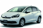 ホンダが「フィット」をマイナーチェンジ　走りのグレード「RS」を新規設定