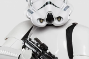 【スターウォーズ】ストームトルーパーって全然撃ってもあたらないけどヘルメットが悪いのか？