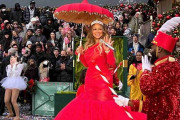 マライア・キャリー、感謝祭のパレードに出演　口パクを隠しもしないパフォーマンスで炎上中