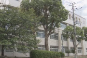【神戸教師間いじめ】加害教諭、児童にも...「あなたのことが嫌い」、椅子を後ろに引き頭を打つ、突き飛ばし骨折　続々発覚