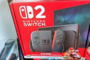 【悲報】Switch2発売日前に小売から買取屋に横流しされてしまう