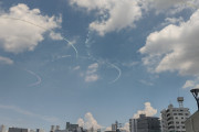 【画像】ブルーインパルス、東京上空にキレイな五輪を描くｗｗｗｗｗｗｗｗｗｗｗｗｗｗ