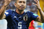 サッカー日本代表 長友