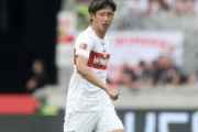 伊藤洋輝、シュトゥットガルトと2027年夏まで契約延長！「常に100％の力で戦いたい」