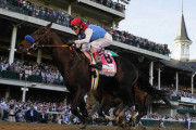 ケンタッキーダービーで1000ドルの馬が勝利