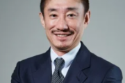 王製紙元社長の井川氏「iPhoneは無断で人の会話聞いててその内容の広告出してくるよ」