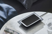 【朗報】バルミューダ、バルミューダフォン専用ワイヤレス充電器を発売。価格は8800円