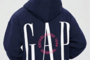 GAPがユニクロに負けた理由ってなに？デザインもかっこいいし服の質も良いのに
