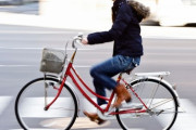 日本人は自転車乗るのが下手くそすぎる！！！