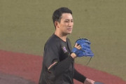 動画　小島さん、坂本に「帽子を取って謝る」の仕方を教える