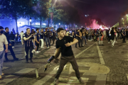 【動画】パリSG初優勝でファン暴徒化　2人死亡、500人以上逮捕　フランス