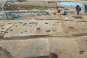 京都府長岡京市　継体天皇期の建物跡が出土、北陸から大和に入る前に置いた都「弟国宮」の候補地…付近に渡来人との関係指摘される支援者の墓 ★2  [2/24]