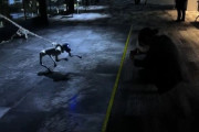 外国人「日本が襲いかかろうとするロボット犬を開発してる…」