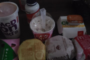 【画像】今日のワイのマクド豪華wwwwwwwwwwwwwwwwwwwwwwwwwwwwwwwww