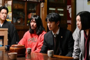 『俺の家の話』第1話、プロレスラーの観山寿一(長瀬智也)が能楽師の父・寿三郎(西田敏行)の危篤の知らせを聞き現役引退と家業の継承を決意する