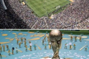 外国人「サッカーへの冒涜だ」FIFA、W杯決勝で異例の30分ハーフタイムショーを強行へ！ルール無視に海外激怒！【海外の反応】