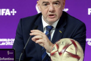 【朗報】FIFA「やっぱ次回のW杯のグループリーグ4カ国に戻そうかな」