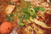 【画像】ワイちゃん、じゃんがらラーメンきたよぉ