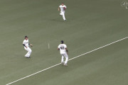 オリックス・大城とロドリゲス、無観客なのにお見合い落球してしまう
