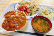 【画像】ビジホの朝食バイキングで狂ったようにカレー食って人いるでしょ