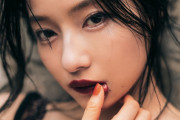 【NMB48】“ドSボディ”村瀬紗英、1st写真集『Sがいい』世界中から予約殺到で発売前重版が決定！キュートなヘソ出し未公開カットも解禁