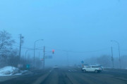 苫小牧、霧が酷くて別世界