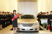ディーラー営業「御納車されましたらお店に取りに来てください」俺「は？」