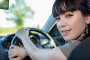 女の癖に車の運転できるヤツってなんかムカつかね？