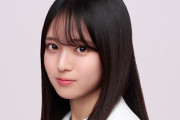 なんで今日の始球式に限って、瀬戸口心月ちゃんはミニスカじゃなくてダサいズボンなんだよ！