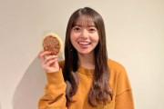 【乃木坂46】飛鳥ちゃん、何でこんな表情してるのかと思ったら真夏さんの顔マネしてたのかwwwwww