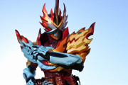 仮面ライダーセイバー エレメンタルプリミティブドラゴンって小説家の飛羽真だからできたフォームだよね