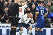 【サッカー】英メディア、韓国ソンフンミンにドン引き…「被害者でもないのに泣くのは不気味」